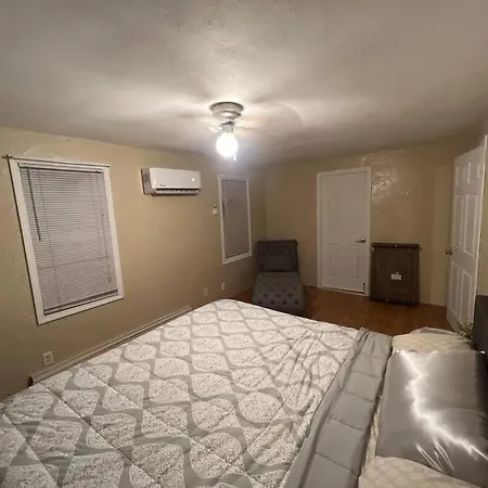 Cottage Near Cedar Point And Downtown Sandusky Exterior photo