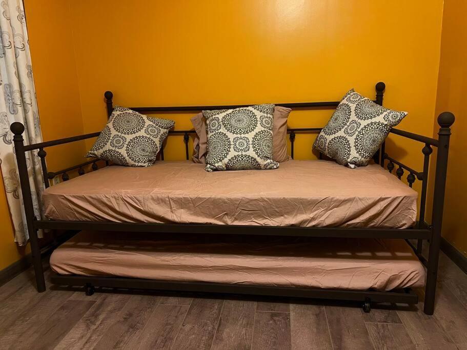 Holiday home Near Cedar Point And Downtown *