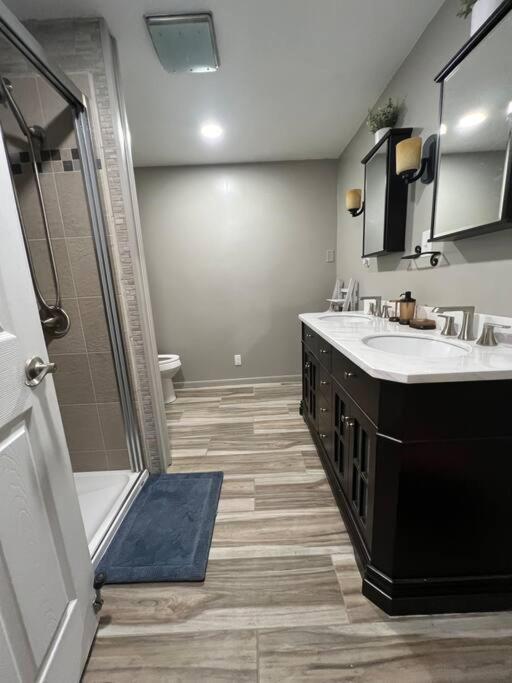 Near Cedar Point And Downtown Holiday home Sandusky